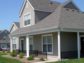 Parsons Place Apartments in East St. Louis, IL - Foto de edificio - Building Photo