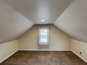 10003 Merrimac Ave in Oak Lawn, IL - Building Photo - Building Photo