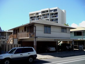 728 University Ave in Honolulu, HI - Building Photo - Building Photo