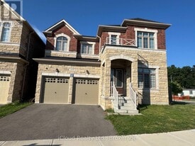 4105 Channing Cres in Oakville, ON - Building Photo