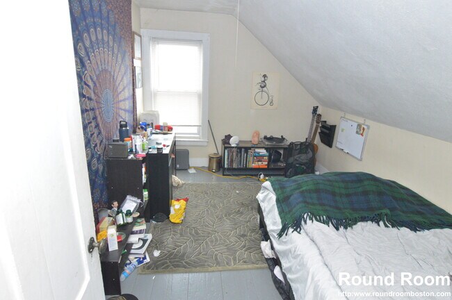 33 Linden St, Unit #2
