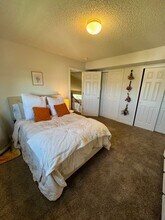 7141 Grand Prairie Dr in Colorado Springs, CO - Building Photo - Building Photo