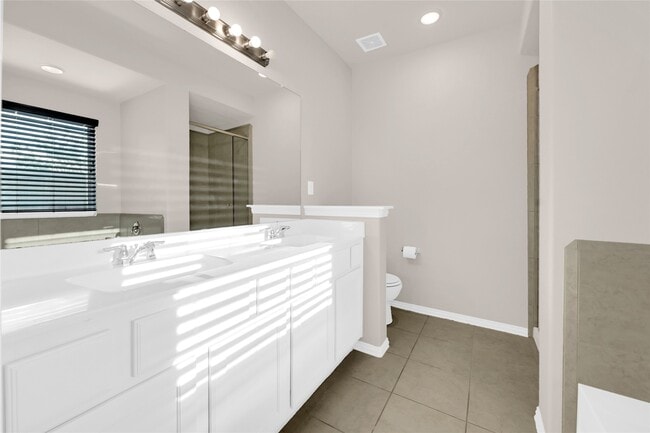 property at 3001 Wedgewood Bay Ct