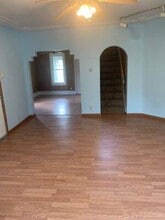 1355 Beeson St NE in Alliance, OH - Building Photo - Building Photo