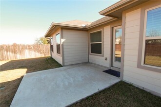 18308 Drecker Springs Ln in Pflugerville, TX - Foto de edificio - Building Photo