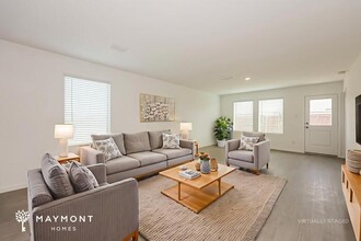 1027 Birkdale Dr in Ennis, TX - Building Photo - Building Photo