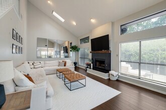 3467 River N Dr in San Antonio, TX - Building Photo - Building Photo