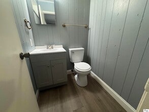 1307 Dark St in Ruston, LA - Foto de edificio - Building Photo