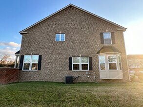 2437 Baileys Pond Rd in Accokeek, MD - Building Photo - Building Photo