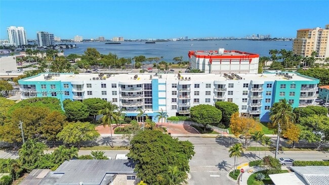 property at 1555 N Treasure Dr