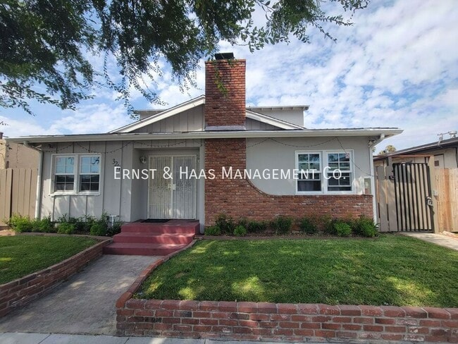 property at 3211 E Wilton St