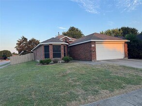 1401 Hill Lockwoods Dr in McKinney, TX - Building Photo - Building Photo