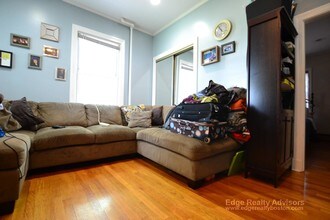 19 Lothrop St, Unit 1 in Boston, MA - Building Photo - Building Photo