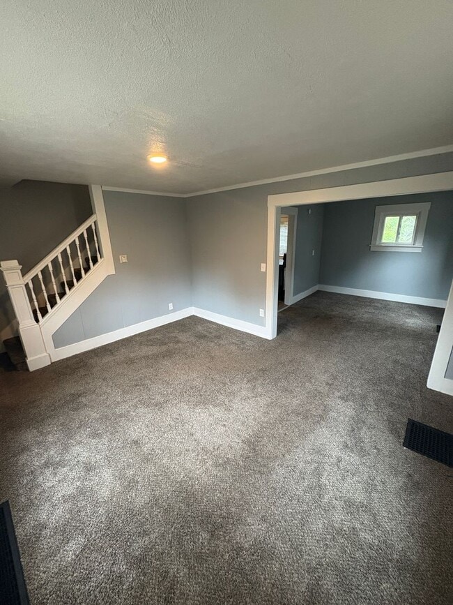 11 Courtland Dr in Akron, OH - Building Photo - Building Photo