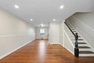 2809 16th Rd S, Unit A in Arlington, VA - Building Photo - Building Photo