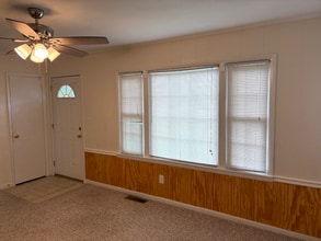 903 N Atlantic St in Tullahoma, TN - Building Photo - Building Photo