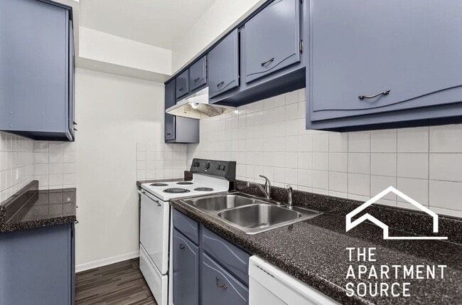 1100 Church St, Unit 303