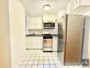 AMSTERDAM AVENUE, Unit 1H in New York, NY - Building Photo - Building Photo