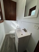 1037 29th St in Moline, IL - Building Photo - Building Photo