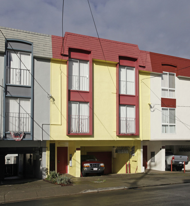 474 90th St in Daly City, CA - Foto de edificio