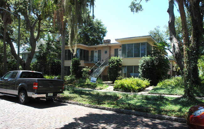 436 10th Ave NE in St. Petersburg, FL - Building Photo - Building Photo