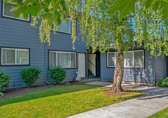 Arbor Place Apartments in Auburn, WA - Building Photo - Building Photo