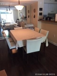 19555 E Country Club Dr-Unit -8207 in Aventura, FL - Building Photo