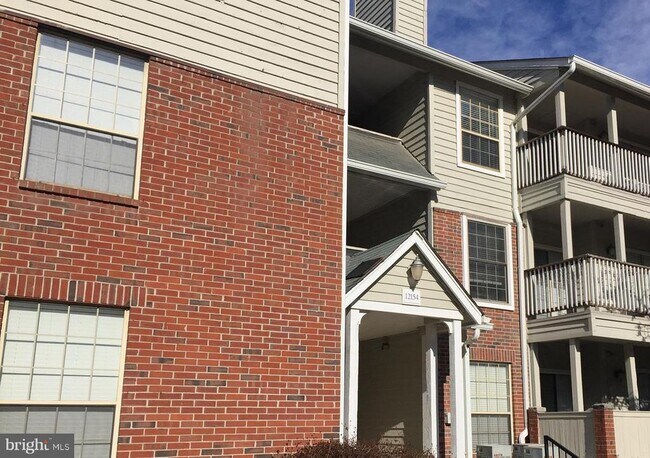 12154 Penderview Terrace in Fairfax, VA - Building Photo - Building Photo