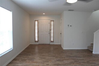 1750 Horsechestnut Ct in Trinity, FL - Building Photo - Building Photo