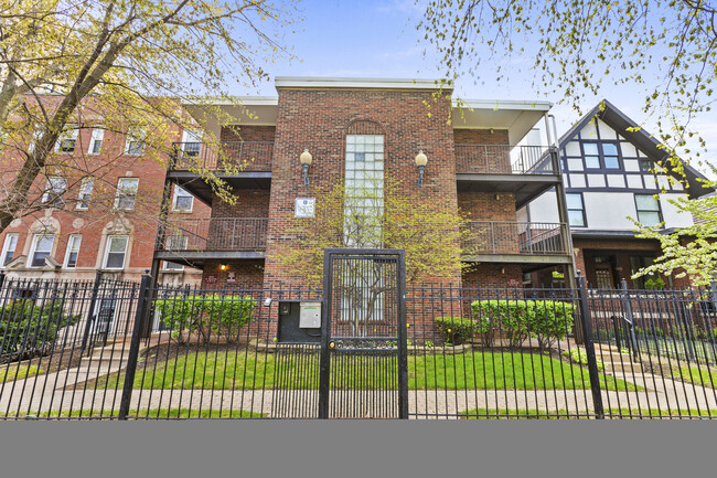 property at 4541 N Beacon St