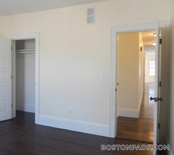 29 Commonwealth Terrace, Unit 3 in Boston, MA - Building Photo - Building Photo