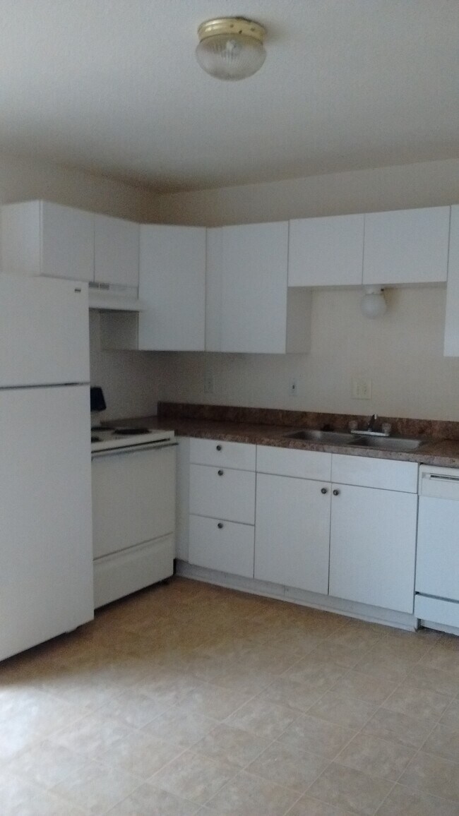 1106 Verde Dr in Bryan, TX - Building Photo - Building Photo