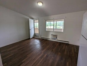 158 River Rd E in Wasaga Beach, ON - Building Photo - Building Photo