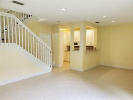 3569 Santa Fe Pl in Coconut Creek, FL - Building Photo