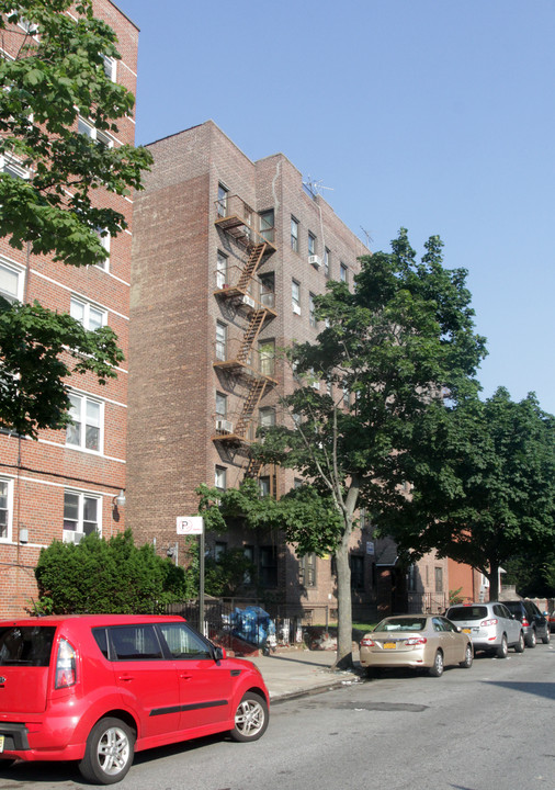 36 Kenilworth Pl in Brooklyn, NY - Building Photo