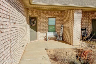 1120 N 7th St in Wolfforth, TX - Building Photo - Building Photo