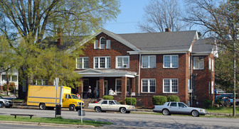 New Bern House Apartments