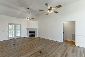 7782 Prince Dr in Ooltewah, TN - Building Photo - Building Photo