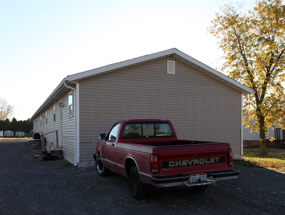 1830 Sherry St in Findlay, OH - Building Photo