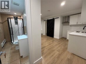 803 King St in Port Colborne, ON - Building Photo - Building Photo