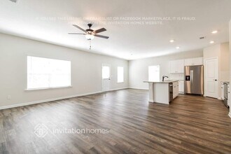 6128 Nathaniel Ln in Fairburn, GA - Foto de edificio - Building Photo