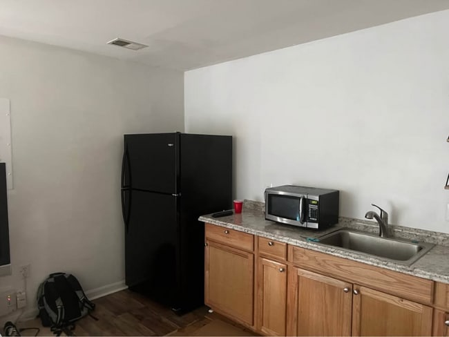 14189 Hunters Run Way in Gainesville, VA - Foto de edificio - Building Photo