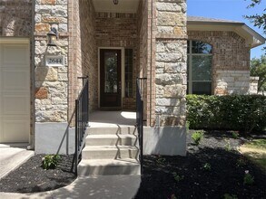 2644 Hilltop Divide Ln in Leander, TX - Building Photo - Building Photo