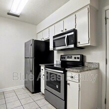 6510 Cinnamon Oaks Dr in Dallas, TX - Building Photo - Building Photo