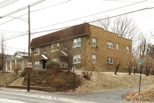 1902 Payne St Apartments