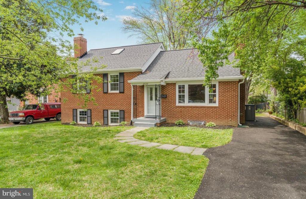 2622 N Lexington St in Arlington, VA - Building Photo