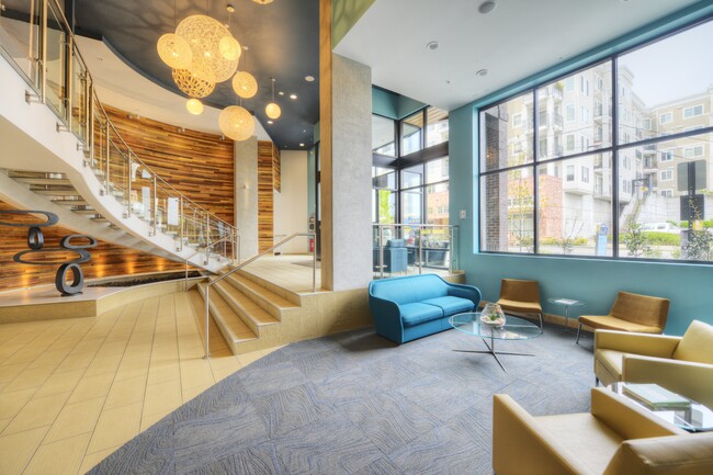 Urbana in Seattle, WA - Foto de edificio - Building Photo