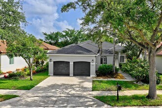 1212 Camellia Ln in Weston, FL - Building Photo - Building Photo