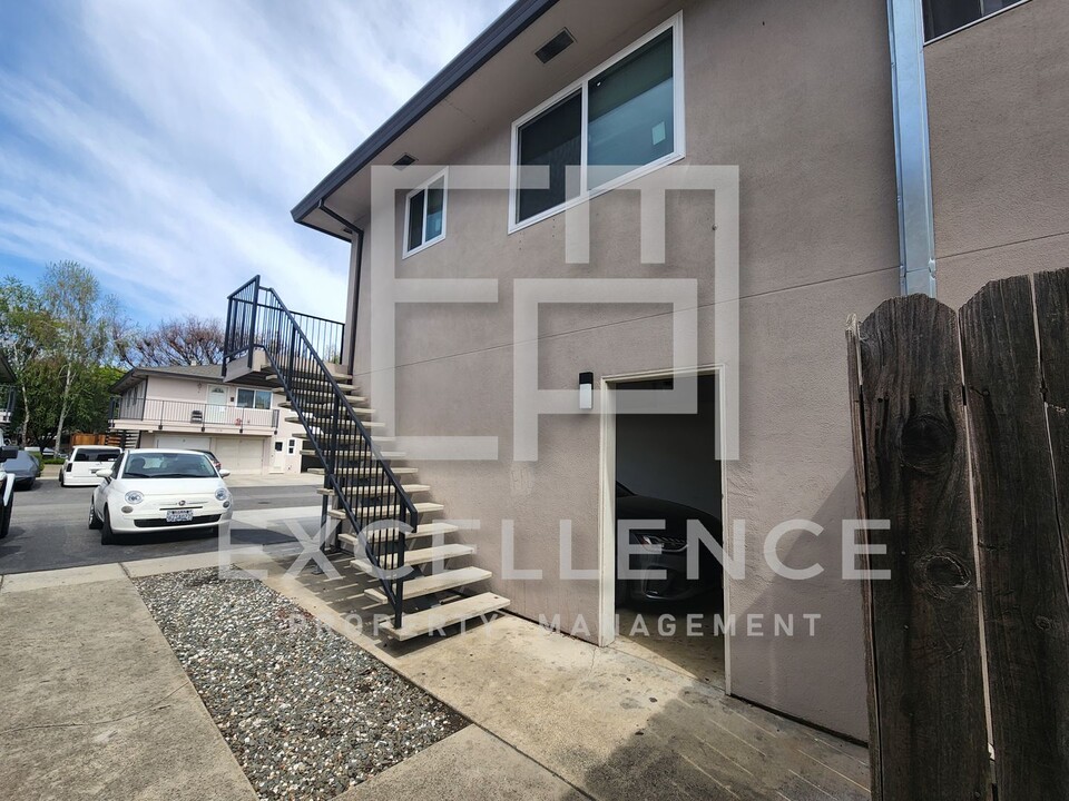 1343 Shawn Dr in San Jose, CA - Building Photo