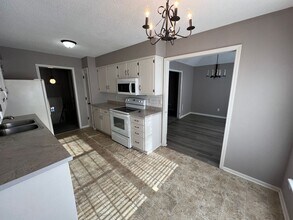 16929 E 3rd St S in Independence, MO - Building Photo - Building Photo